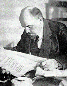 Lenin_reading_Pravda
